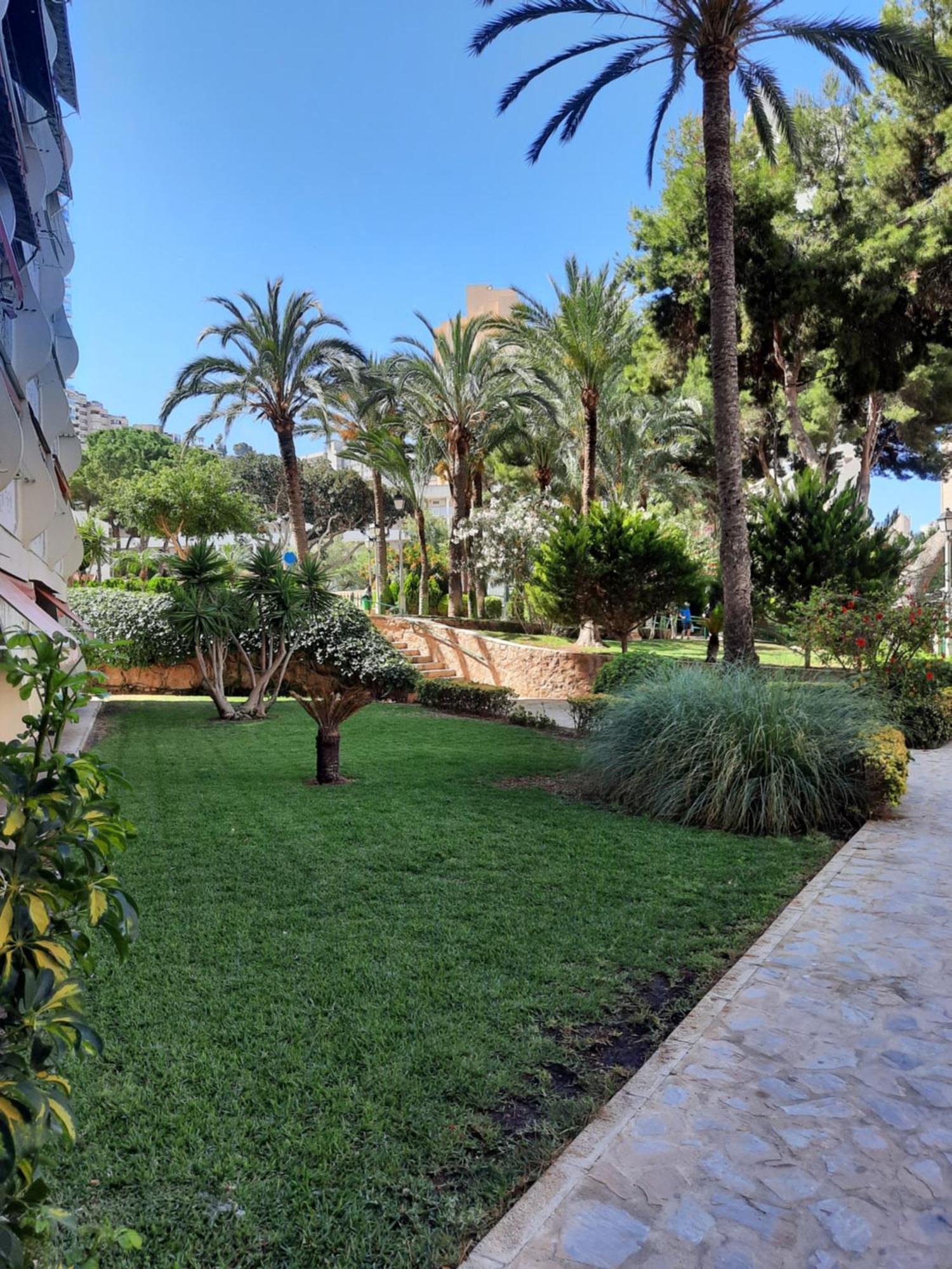 Playmon Holiday Apartment Benidorm Bagian luar foto